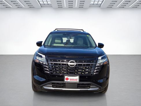 Certified 2026 Nissan Pathfinder SL AWD/4WD image 2