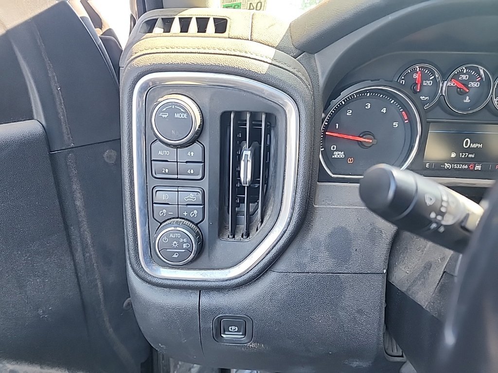 Used 2021 Chevrolet Silverado 2500 LT w/ Midnight Edition AWD/4WD image 6