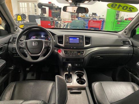 Used 2019 Honda Ridgeline RTL image 3