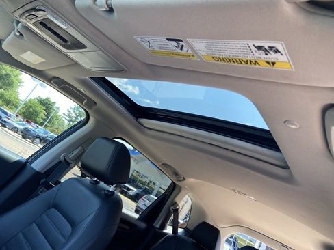 Used 2023 Honda CR-V EX-L image 28