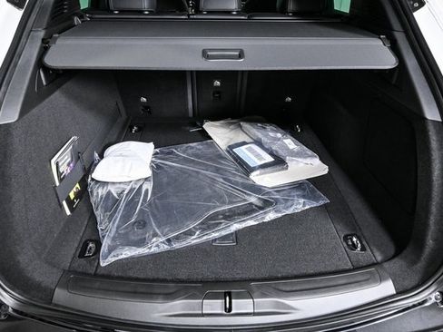 New 2025 Maserati Grecale Modena image 32