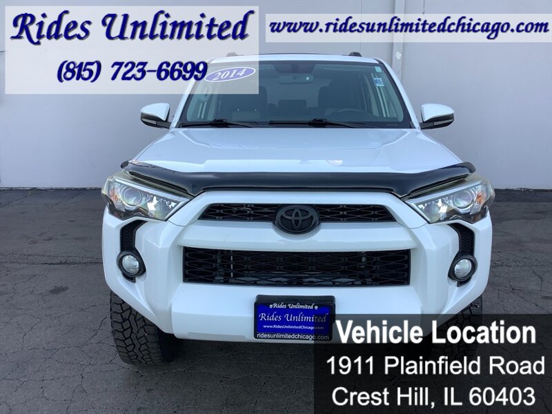 Used 2014 Toyota 4Runner SR5 AWD/4WD image 12