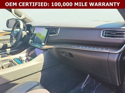 Certified 2024 Jeep Grand Wagoneer Series I AWD/4WD image 18