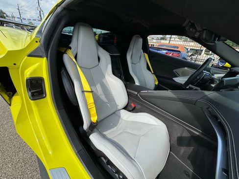 Used 2023 Chevrolet Corvette Stingray Preferred Cpe w/ 2LT image 28