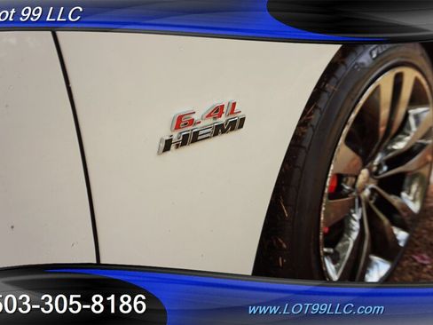 Used 2013 Dodge Charger SRT8 w/ Harman Kardon Audio Group RWD image 33