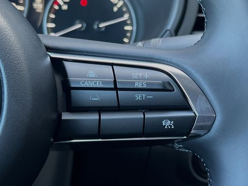 Used 2025 MAZDA MAZDA3 s image 25