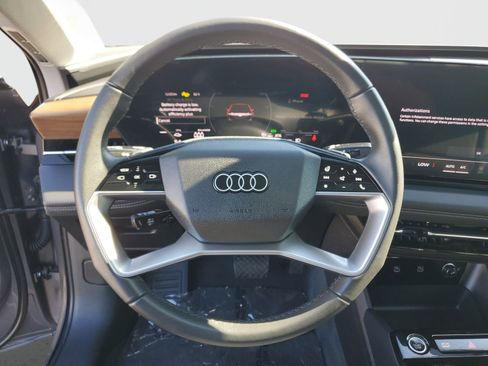 Used 2025 Audi A6 e-tron Premium w/ Ultra Package RWD image 22