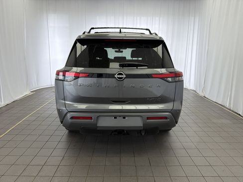 New 2026 Nissan Pathfinder Platinum AWD/4WD image 7