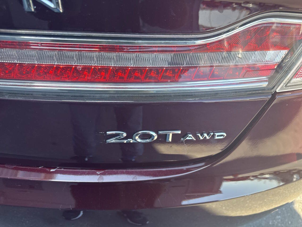 Used 2017 Lincoln MKZ Select w/ Select Plus Package AWD/4WD image 8