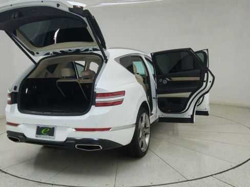 Used 2024 Genesis GV80 2.5T w/ Prestige Package image 78