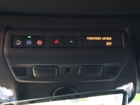 Used 2024 Chevrolet Corvette Stingray Coupe w/ 1LT image 26