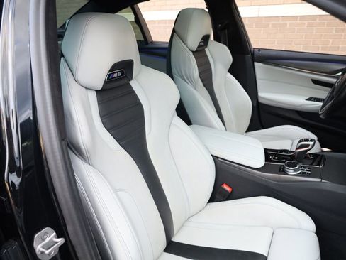 Used 2022 BMW M5 w/ Competition Package image 27
