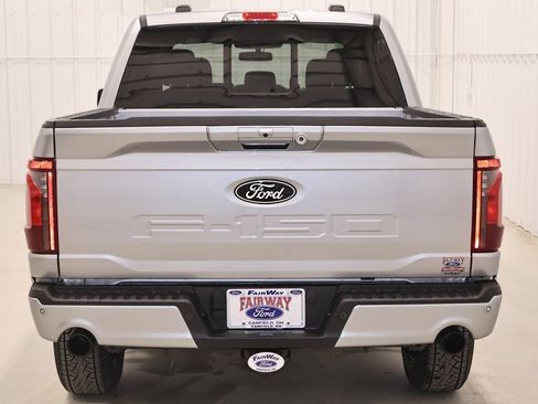 New 2026 Ford F150 XLT w/ Equipment Group 302A MID image 8