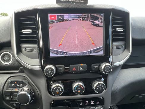 New 2026 RAM 1500 Express AWD/4WD image 27