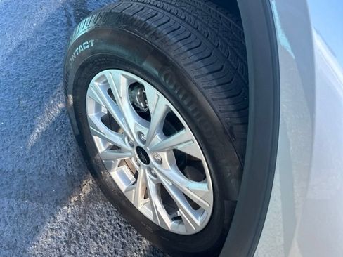 Used 2024 Ford Escape Active w/ Tech Pack #1 AWD/4WD image 3