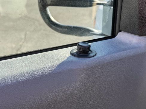 Used 2011 Ford E-350 and Econoline 350 Extended Super Duty w/ PWR Group image 18