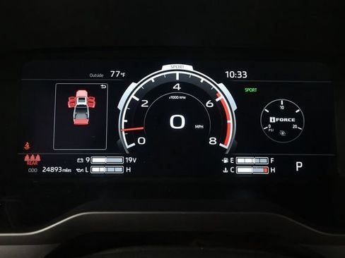 Used 2024 Toyota Tundra Limited AWD/4WD image 8