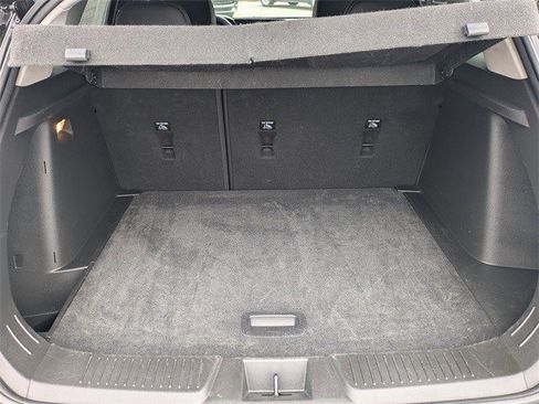 Certified 2025 Chevrolet Trax LT w/ LT Convenience Package image 10