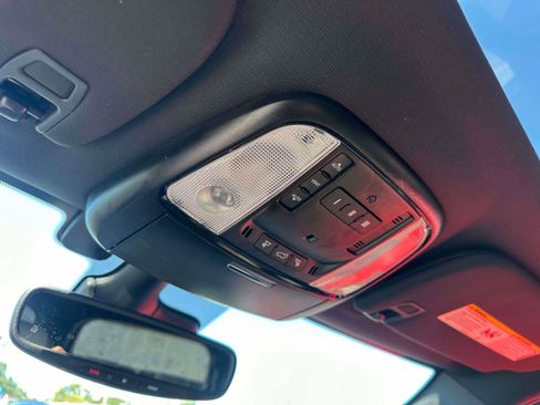 Used 2022 Dodge Durango GT image 32