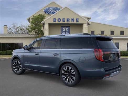 New 2026 Ford Expedition Max Platinum image 4