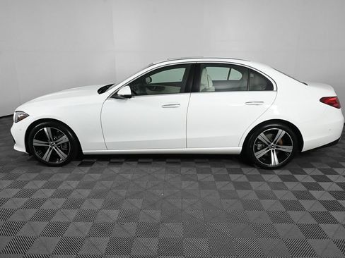 Used 2025 Mercedes-Benz C 300 Sedan image 3