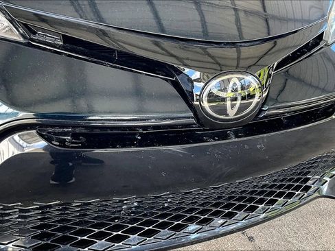 Used 2019 Toyota Corolla SE FWD image 28