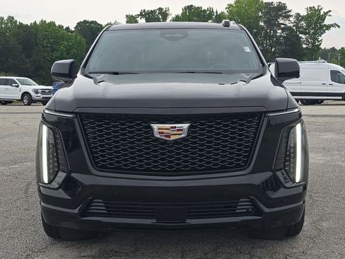 Used 2025 Cadillac Escalade Sport Platinum AWD/4WD image 8