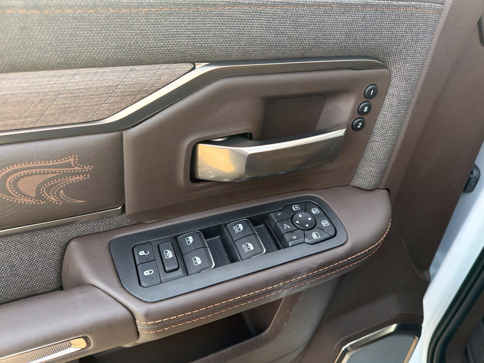 New 2027 RAM 2500 Limited AWD/4WD image 15