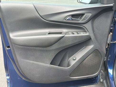 Used 2022 Chevrolet Equinox LT FWD image 11