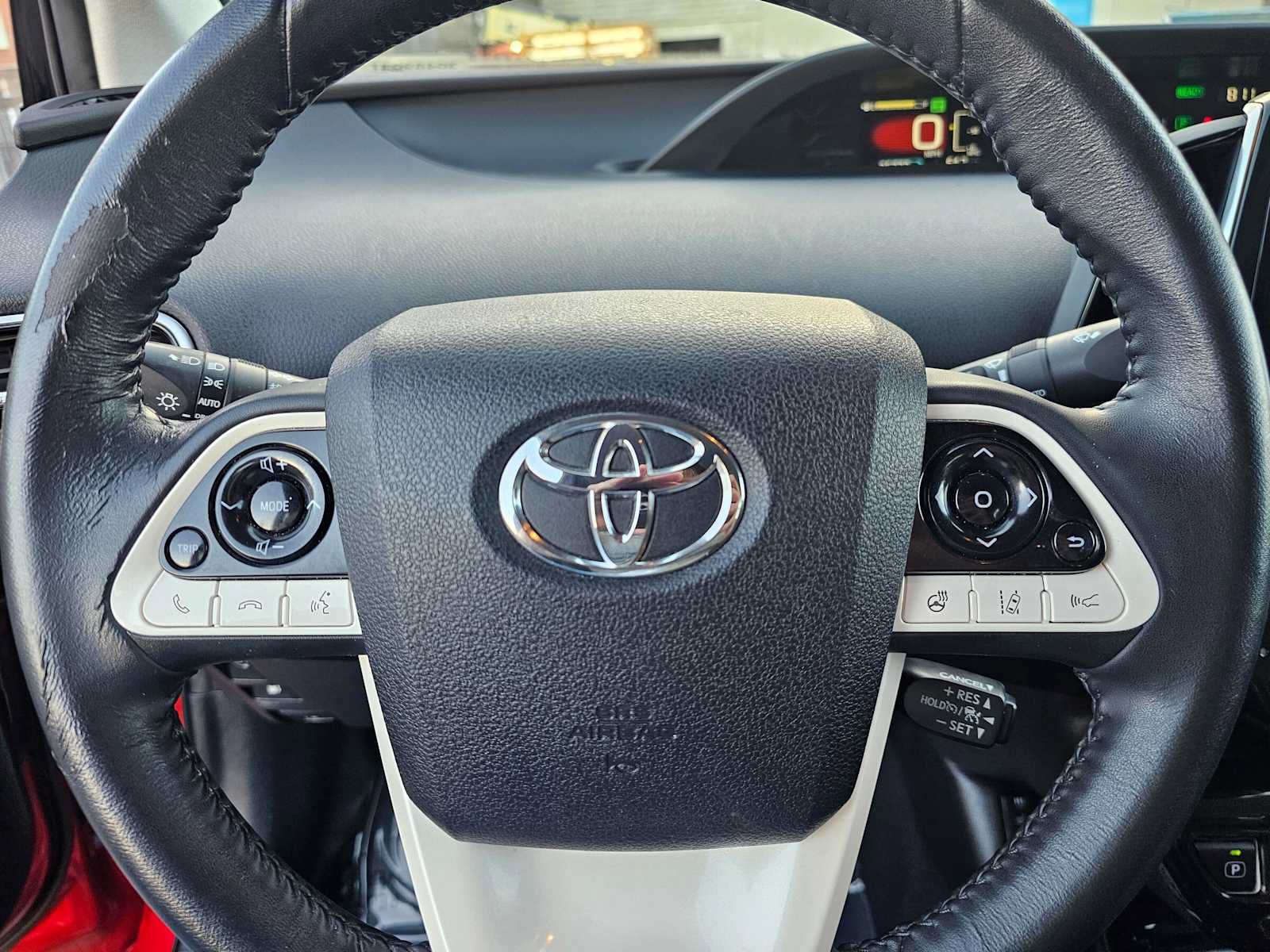Used 2017 Toyota Prius Prime Advanced FWD image 23