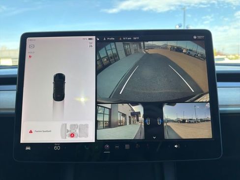 Used 2021 Tesla Model Y Long Range image 27