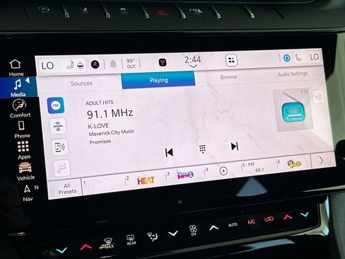 New 2026 Jeep Grand Cherokee Altitude AWD/4WD image 19