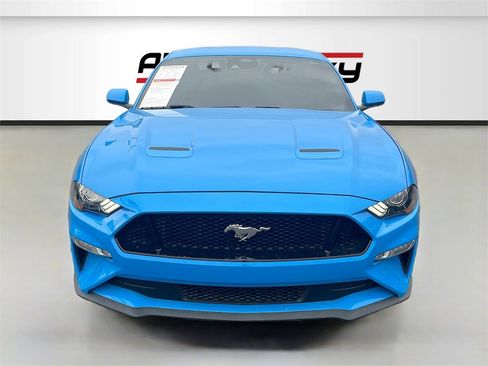 Used 2022 Ford Mustang GT Premium image 2