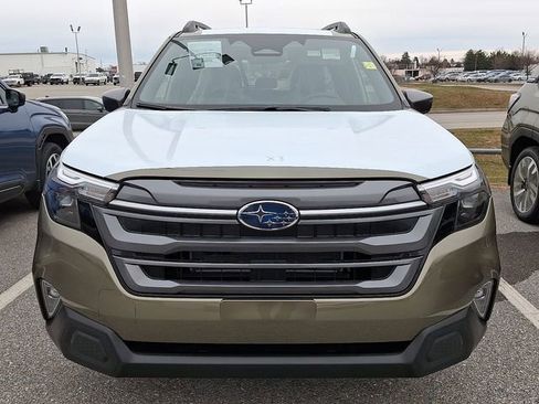 New 2025 Subaru Forester Premium image 2