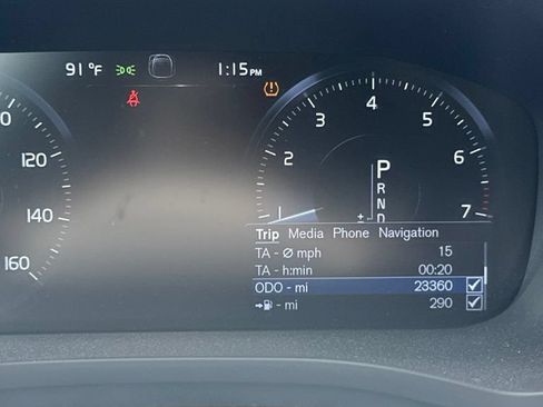 Used 2021 Volvo XC60 T5 Inscription w/ Protection Package Premier FWD image 4