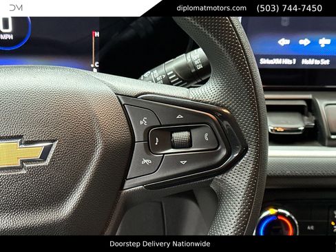 Used 2024 Chevrolet TrailBlazer LS w/ LS Convenience Package image 32