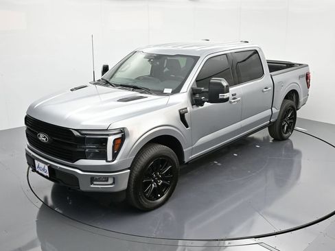 New 2025 Ford F150 Platinum w/ FX4 Off-Road Package AWD/4WD image 31