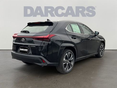 Used 2025 Lexus UX 300h AWD w/ Accessory Package (Z1) image 2