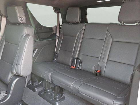 Used 2024 Chevrolet Tahoe LT image 10