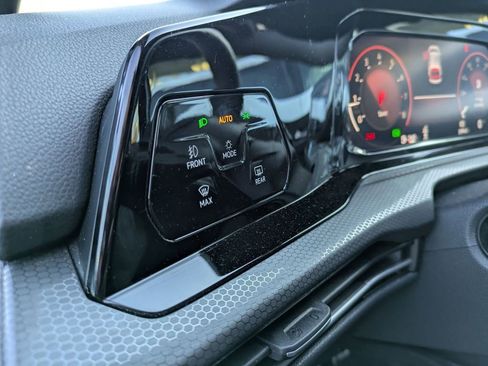 Used 2024 Volkswagen GTI S image 21