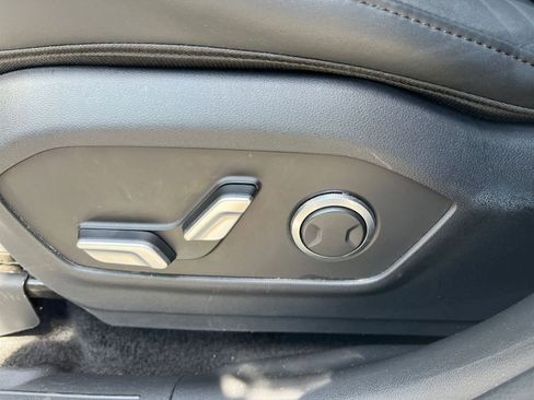 Used 2025 Hyundai Santa Fe SEL FWD image 22