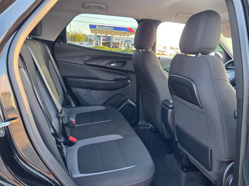 Certified 2023 Chevrolet TrailBlazer LT FWD image 14