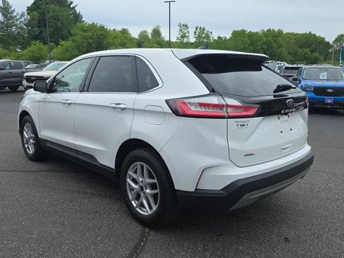 Certified 2023 Ford Edge SEL w/ Convenience Package AWD/4WD image 5