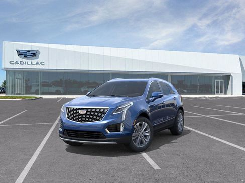 New 2025 Cadillac XT5 Premium Luxury w/ Technology Package AWD/4WD image 9