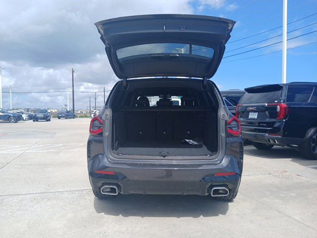 Used 2024 BMW X3 sDrive30i w/ M Sport Package RWD image 9