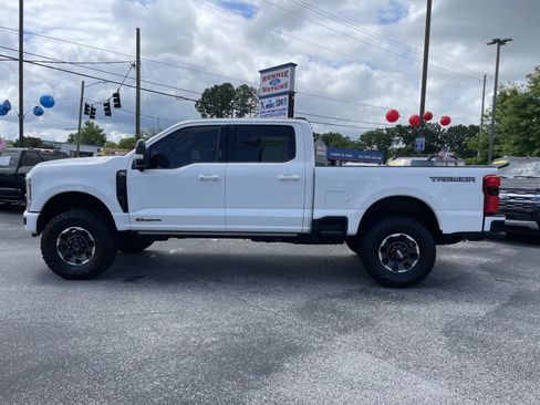 Used 2024 Ford F250 Lariat w/ Tremor Off-Road Package AWD/4WD image 8