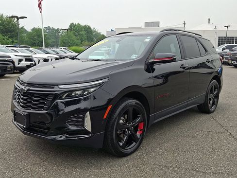 Certified 2024 Chevrolet Equinox Premier AWD/4WD image 3