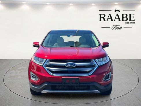 Used 2018 Ford Edge Titanium w/ Equipment Group 301A AWD/4WD image 19