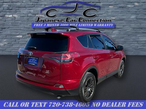 Used 2018 Toyota RAV4 LE w/ All Weather Liner Package AWD/4WD image 11