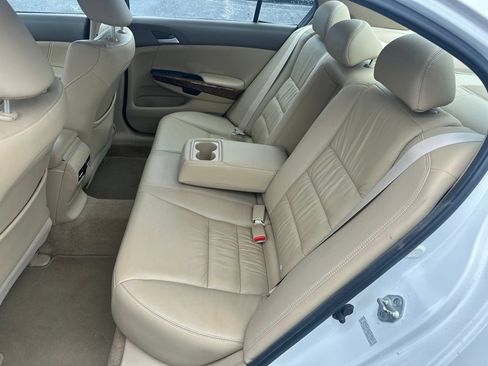 Used 2010 Honda Accord EX-L image 13